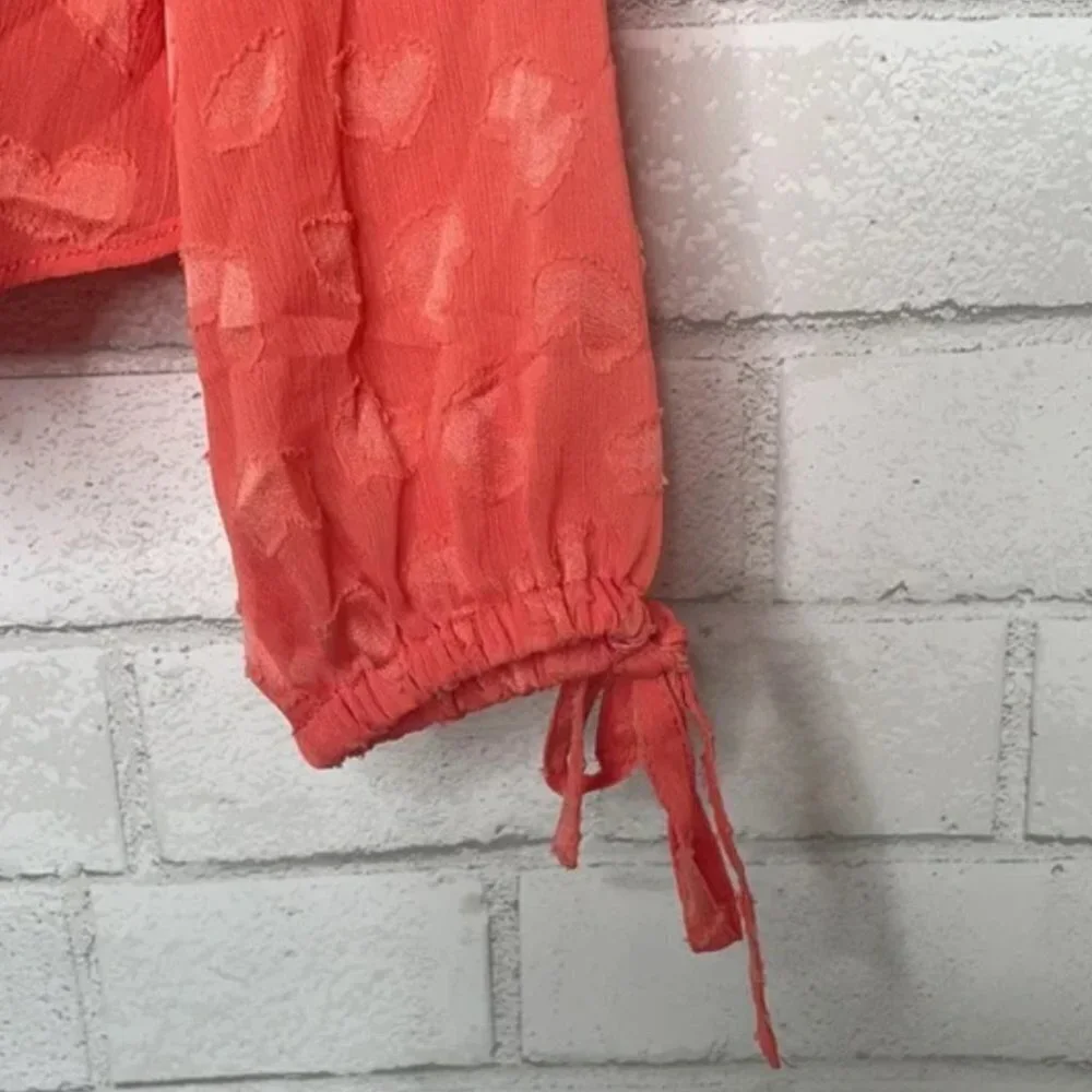 NWT Michael Kors Printed Ruffle Top - Picture 5 of 13